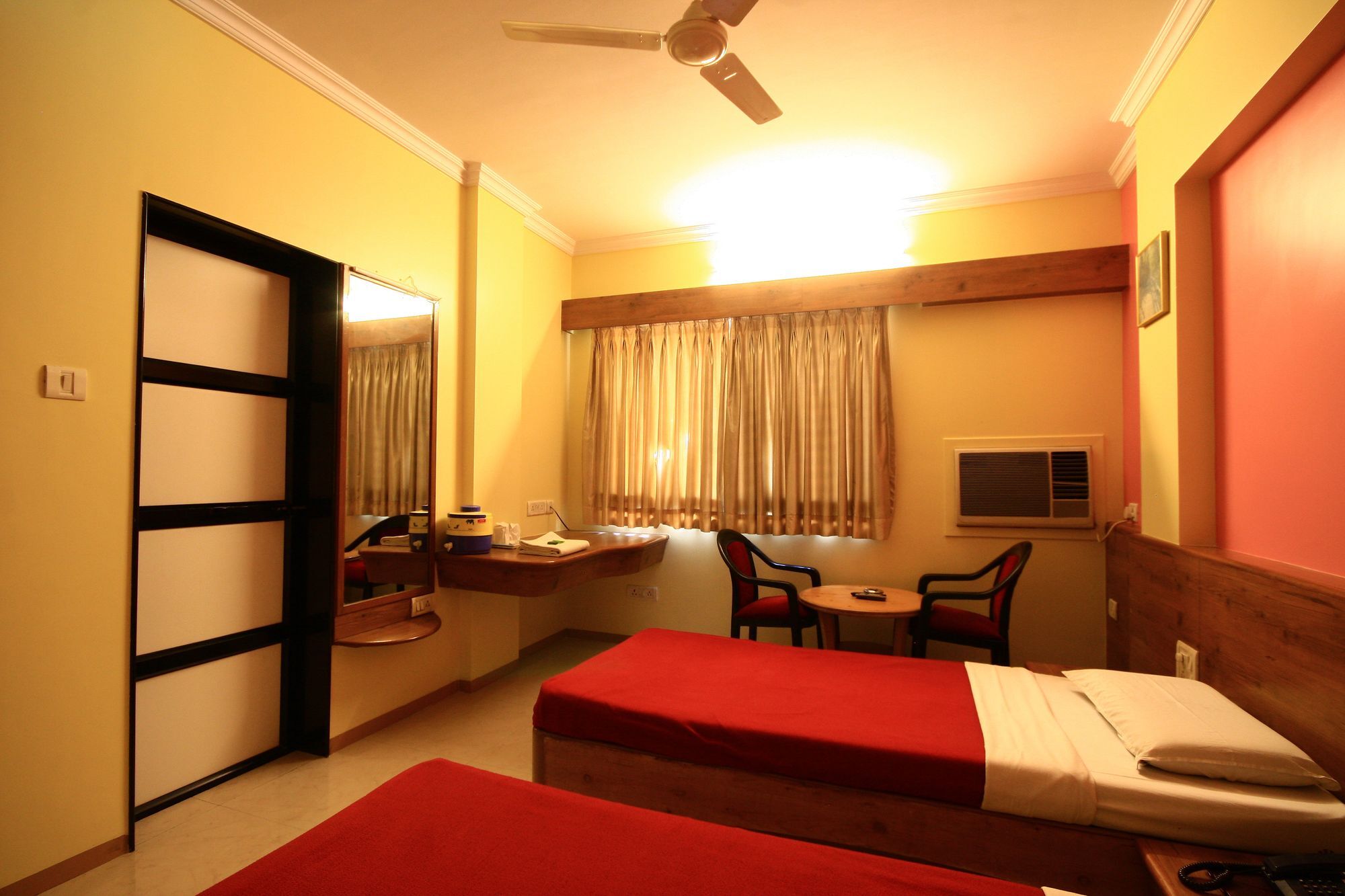 Hotel Deccan Park Pune Zewnętrze zdjęcie