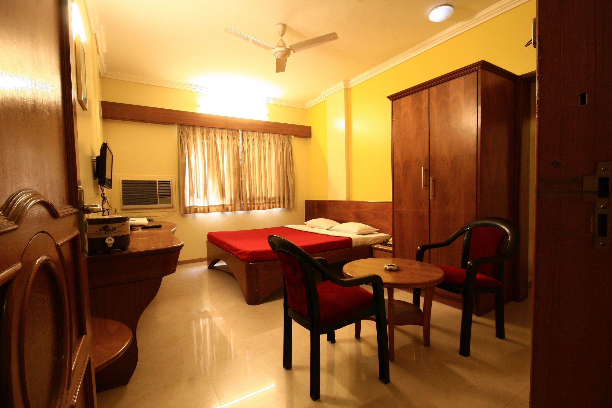 Hotel Deccan Park Pune Zewnętrze zdjęcie