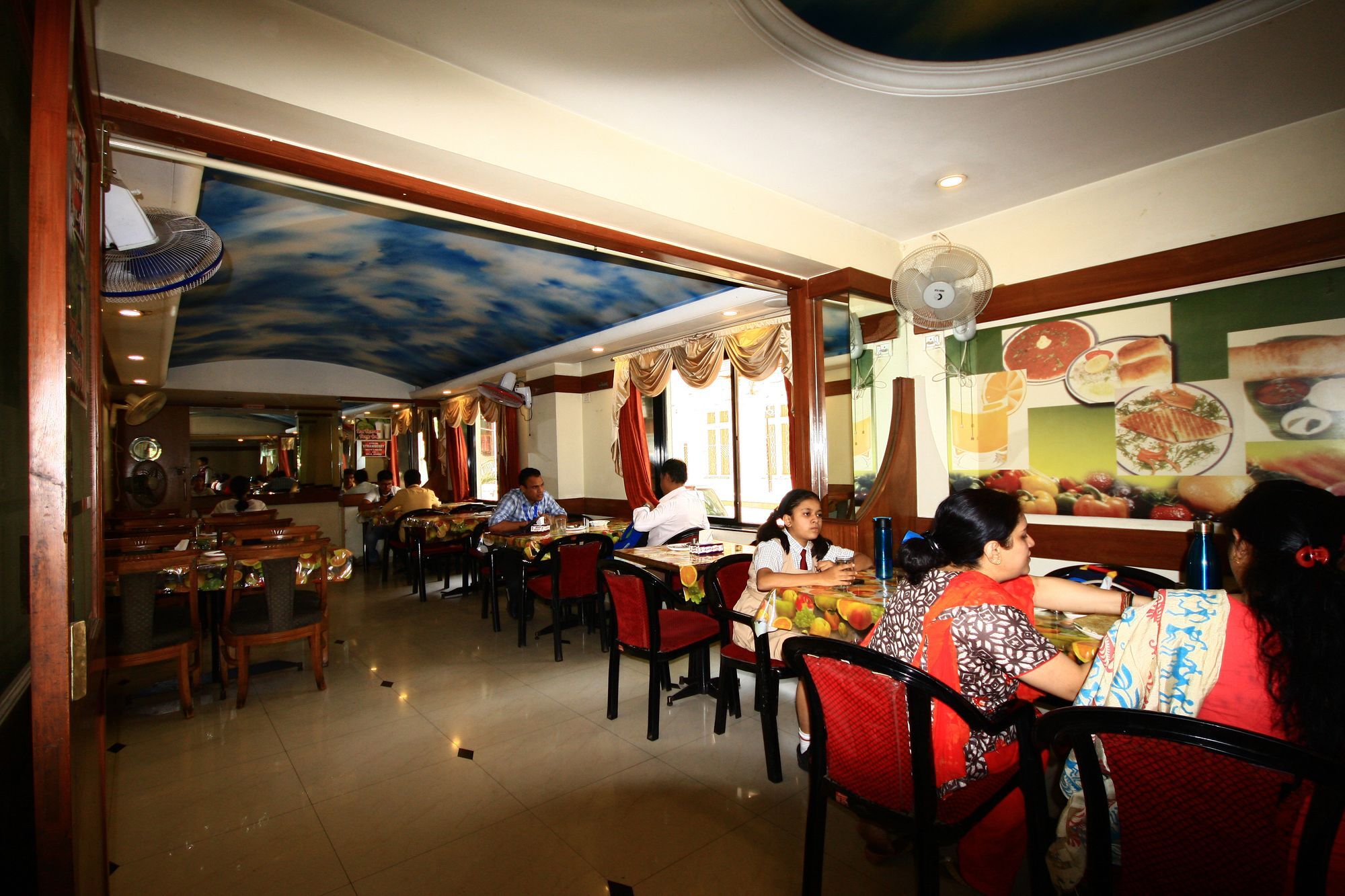 Hotel Deccan Park Pune Zewnętrze zdjęcie